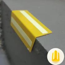 Sinalizador degrau fotoluminescente 70x30mm s/adesivo 50pçs Sinalizador degrau fotoluminescente 70x30mm s/adesivo 50pçs