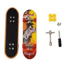 Skate De Dedo Fingerboard 2 Un Desenhos Sortidas Com Ferramentas DMT6687