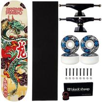 Skate Lyons Maple Montado 8 Importado Dragão Roda Next 53mm Cor:Bege+AzulTamanho:ÚnicoGênero:Homem Skate Lyons Maple Montado 8 Importado Dragão Roda Next 53mm Cor:Bege+AzulTamanho:ÚnicoGênero:Homem