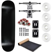 Skateboard Moose Deck de Maple 8,5" Trucks Prateados Rodas Brancas