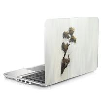 Skin Adesivo Protetor para Notebook 15" Pescador na Cachoeira d15