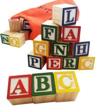 Skoolzy ABC Blocos de madeira para crianças - 30 blocos de alfabeto de madeira - Montessori Empilhamento Carta Pré-Escolar Brinquedos de Aprendizagem - Leitura do Jardim de Infância com Tote de Viagem