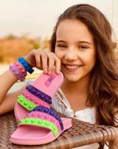 Slide Chinelo infantil Pop It Rosa com Pulseira Slide Chinelo infantil Pop It Rosa com Pulseira