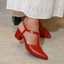 Slingback em Couro Clara Vermelho Slingback em Couro Clara Vermelho