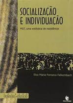 Socializacao e individuacao: mst, uma estilistica de resistencia