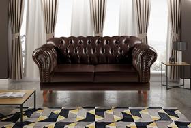 Sofá 2 Lugares Decoração Sara Recepção Dom Pedro Chesterfield Marrom Café