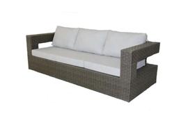 Sofá 2,10m Em Fibra Sintética E Alumínio Para Area Externa