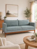Sofá 3 Lugares 2m Pés Fixo Living Bouclê Madeira Maciça Almofadas Soltas Elegante Sala de Estar Comercial Retrô Escritório Classic