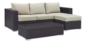 Sofá 3 Lugares Fibra Com Puffe E Mesinha Para Area Externa Sofá 3 Lugares Fibra Com Puffe E Mesinha Para Area Externa