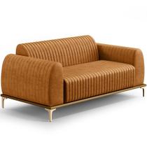 Sofá 3 Lugares Para Sala de Estar Molino 180cm D02 Base Castanho Pés D'Ouro material sintético Whisky B-90 - Lyam Decor Sofá 3 Lugares Para Sala de Estar Molino 180cm D02 Base Castanho Pés D'Ouro material sintético Whisky B-90 - Lyam Decor