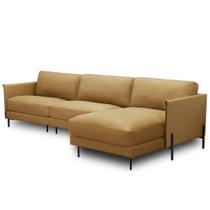 Sofá 4 Lugares com Chaise Direito Sala Living 300cm Amábile L06 Couro Marrom Claro - Lyam Decor