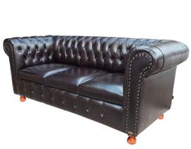 Sofá Chesterfield Luiz XV 2,00M Corano Café sala de estar/recepção/ barbearia Sofá Chesterfield Luiz XV 2,00M Corano Café sala de estar/recepção/ barbearia