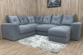 Sofá de Canto Estofado Alice com Chaise Suede Cinza AL Móveis Sofá de Canto Estofado Alice com Chaise Suede Cinza AL Móveis