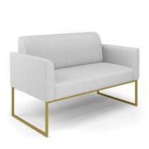 Sofá Namoradeira Base Industrial Dourado Marisa Linho Cinza A05