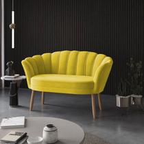 Sofá Namoradeira Decorativa Pétala Luxo Veludo Amarelo Pés Palito - Visan Estofados Sofá Namoradeira Decorativa Pétala Luxo Veludo Amarelo Pés Palito - Visan Estofados