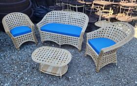 Sofá Poltronas e Mesa Área Externa Interna Sofá Poltronas e Mesa Área Externa Interna