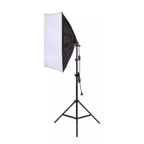 Softbox Luz contínua 50x70cm Soquete e27 - Kit com Tripé Softbox Luz contínua 50x70cm Soquete e27 - Kit com Tripé