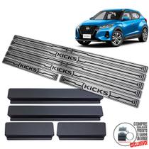 Soleira Aço Inox Nissan Kicks 2022 / Preto Baixo Relevo