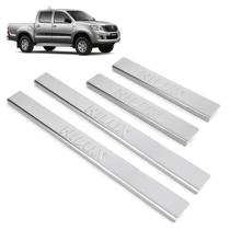 Soleira Inox Cromada Alto Relevo Hilux Cabine Dupla 2005