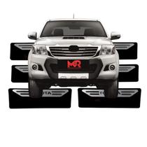 Soleira Proteção Porta Aço Inox + Adesivo Preto Toyota Hilux Soleira Proteção Porta Aço Inox + Adesivo Preto Toyota Hilux