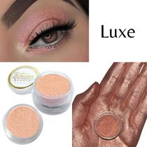 Sombra asa de borboleta pigmento Cor Luxe - Bitarra Beauty microparticulas em po com alta pigmentação e brilho para sua maquiagem