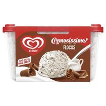 Sorvete Flocos Cremosíssimo Pote 1,5L Chocolate e Sabor Tradicional para Sobremesa Kibon Sorvete Flocos Cremosíssimo Pote 1,5L Chocolate e Sabor Tradicional para Sobremesa Kibon