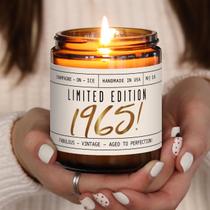 Soy Candle Soy and Sass Edição limitada 1965 250mL Soy Candle Soy and Sass Edição limitada 1965 250mL