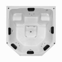 Spa Quadrado Capitólio COMPLETO com hidro em acrílico Spa Quadrado Capitólio COMPLETO com hidro em acrílico