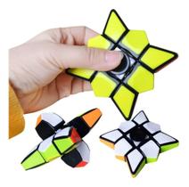 Spinner Girador de Mão Quebra-cabeças Anti-ansiedade Cubo Mágico 1x3x3