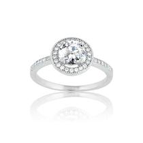 Sterling Silver Center Circle CZ e Micro Pave Ring, Tamanho 7 - Classic