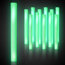 Sticks de espuma LED Fun Central de 16 polegadas, pacote com 12, verdes