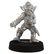Stonehaven Gnome Thief Miniature Figure (para 28mm Scale Table Top War Games) - Made in USA - Stonehaven Miniatures