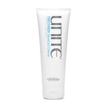 Styling Crème UNITE Hair 7SECONDS BlowOut 207ml para todos os tipos de cabelo Styling Crème UNITE Hair 7SECONDS BlowOut 207ml para todos os tipos de cabelo