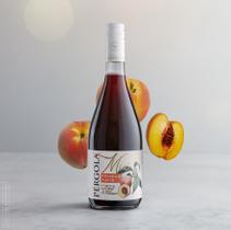 Suco Cooler De Morango Com Vinho Tinto Suave Pergola 750 ML _ morango_pessego