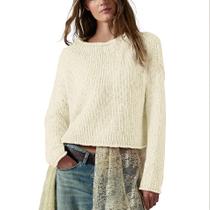 Suéter feminino de grandes dimensões com gola redonda, algodão e damasco claro Suéter feminino de grandes dimensões com gola redonda, algodão e damasco claro