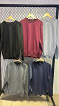 Suéter masculino 100% poliester preto gola redonda Suéter masculino 100% poliester preto gola redonda