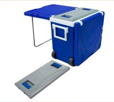 Super Caixa Térmica Cooler Mesa 32L com Rodas Super Caixa Térmica Cooler Mesa 32L com Rodas