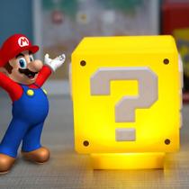 Super Mario Bros Luminária Cubo Interrogação com Som Clássico e Luz de LED