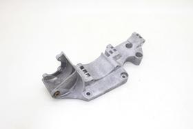 Suporte alternador compressor vw golf 1.6 99-06 06a903141h Suporte alternador compressor vw golf 1.6 99-06 06a903141h