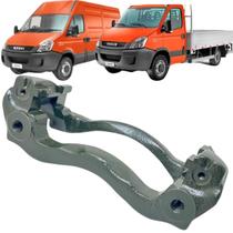 Suporte cavalete da pinça freio dianteiro iveco daily 70c16 70c17 3.0 16v 08/18 - dianteiro 65170 70170 2.3 16v pós 2019 Suporte cavalete da pinça freio dianteiro iveco daily 70c16 70c17 3.0 16v 08/18 - dianteiro 65170 70170 2.3 16v pós 2019
