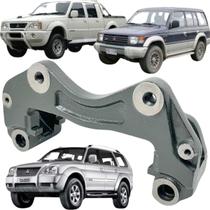 Suporte cavalete da pinça freio duplo dianteiro direito l200 g1 quadrada 02/07 pajero gls-b g1 90/02 pajero sport 98/12