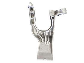 Suporte Da Bomba Hidráulica Volvo 32256082 Suporte Da Bomba Hidráulica Volvo 32256082