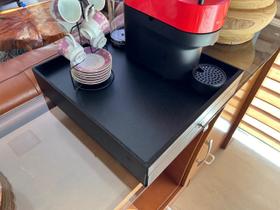 Suporte de Maquina Cafeteira Nespresso Vetuo Pop e Gaveta Organizadora de Capsulas Suporte de Maquina Cafeteira Nespresso Vetuo Pop e Gaveta Organizadora de Capsulas