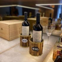 Suporte de vinho com plaquinha