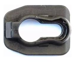 Suporte Encaixe Assento Vareta Capo Fiat Novo Original 82467481