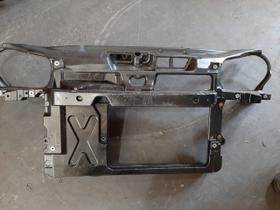 Suporte Fecho P/ Radiador Água Polo 03/06 6q0805588