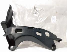 Suporte Guia Parachoque Traseiro Peugeot 3008 Original Direito 9685552477 Suporte Guia Parachoque Traseiro Peugeot 3008 Original Direito 9685552477