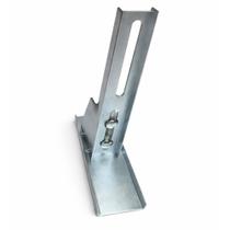 Suporte motor basculante 150mm c/ uma regulagem zincado Suporte motor basculante 150mm c/ uma regulagem zincado