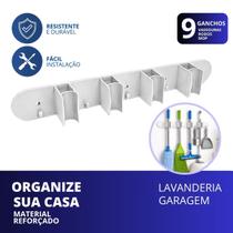 Suporte Organizador Porta Vassouras Mop Rodo Pá Lavanderia Branco Suporte Organizador Porta Vassouras Mop Rodo Pá Lavanderia Branco