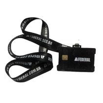 Suporte para crachá/cartão com cordão